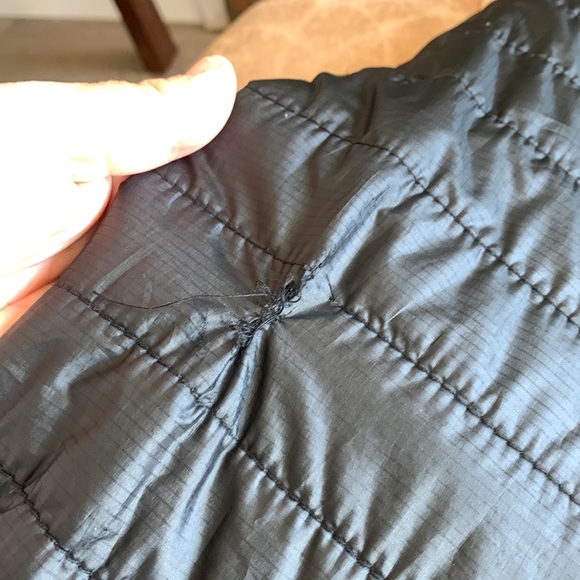 Men's Mountain Hardwear Jacket Size M - Picture 14 of 16